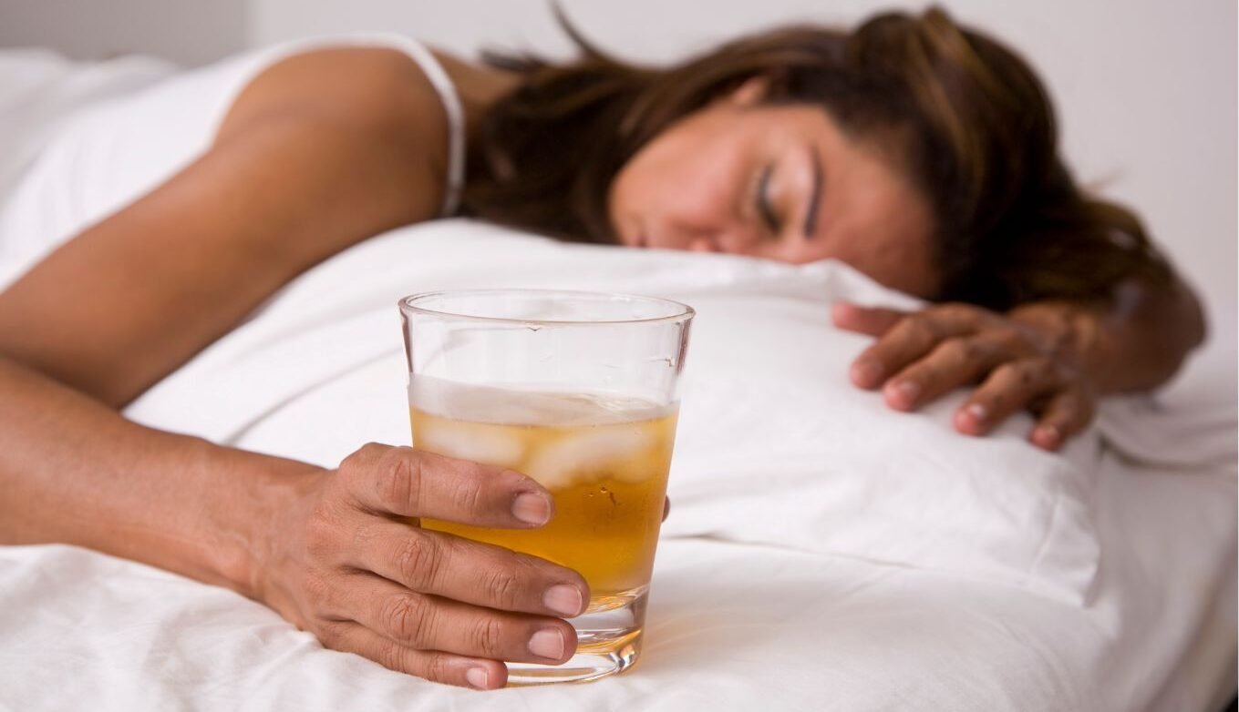 Desmienten el mito de que el alcohol ayuda a dormir mejor 9 el alcohol ayuda a dormir mejor