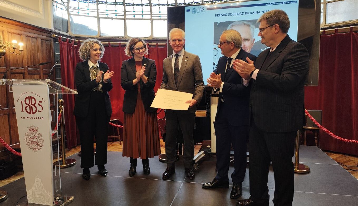 Juan Ignacio Vidarte, Bilbao, premios, museo