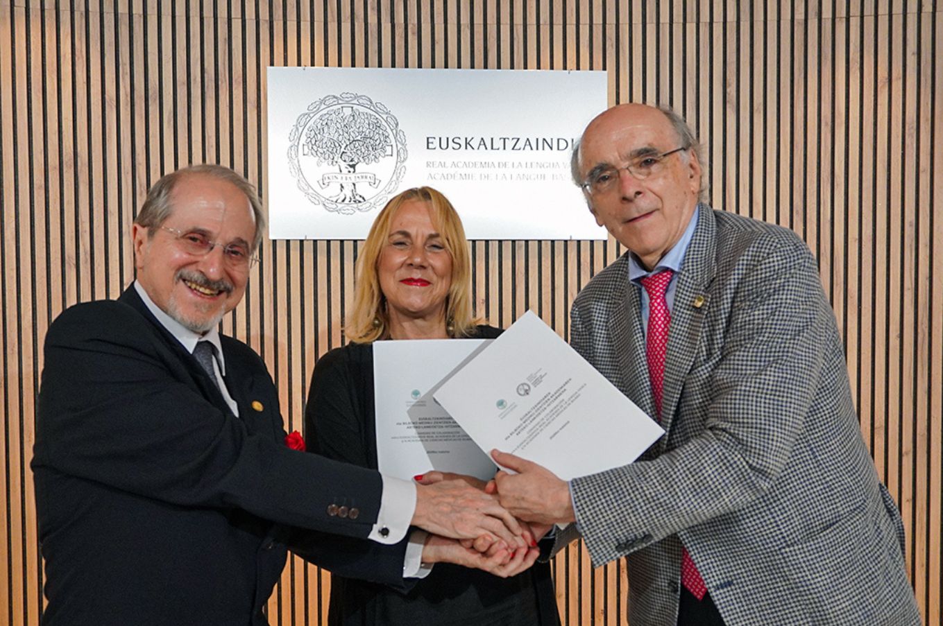 Ricardo Franco Vicario, Agurtzane Ortiz y Andrés Urruttia